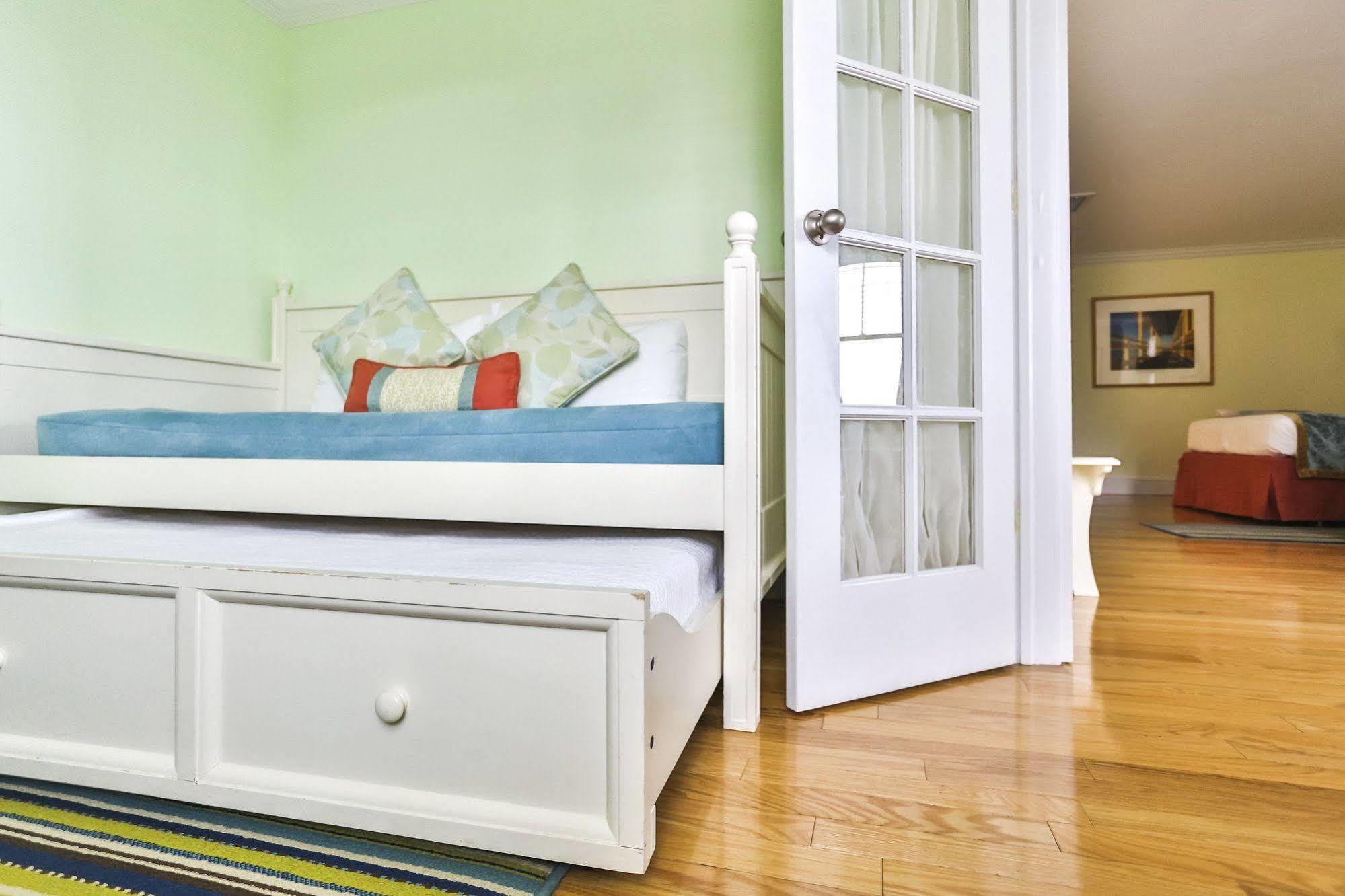 Mansion House Inn Vineyard Haven Εξωτερικό φωτογραφία